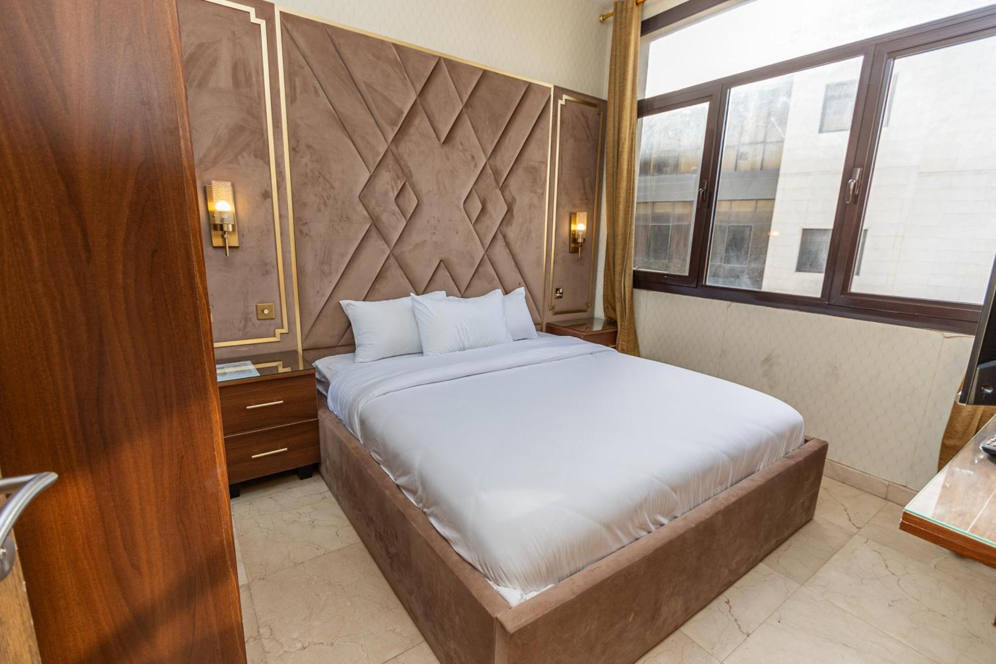 Rihanna Hotel Apartment Kuwait City Exterior photo